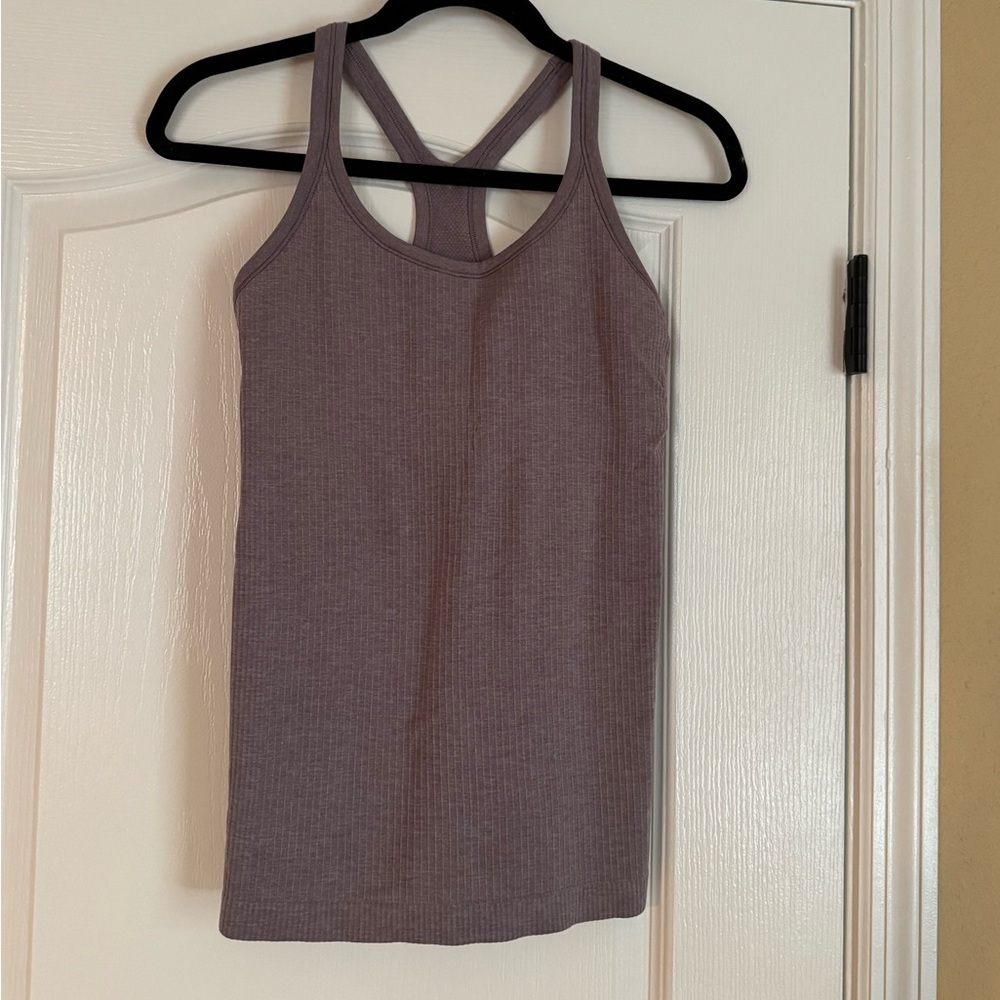 Lululemon Ebb to street tank